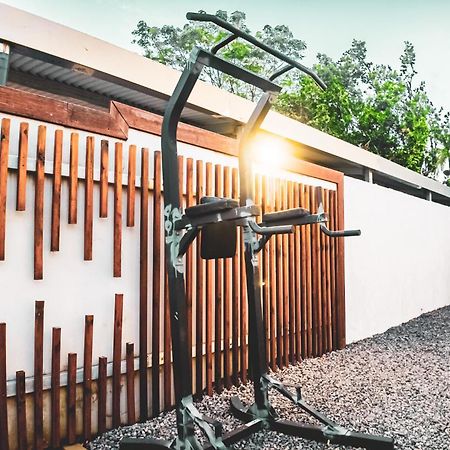 Villa Osao Panahy Le Patelin Екстериор снимка