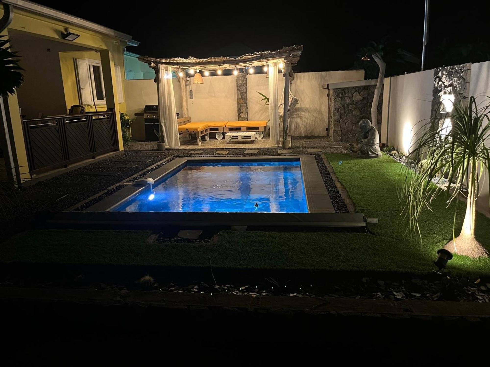 Villa Osao Panahy Le Patelin Екстериор снимка