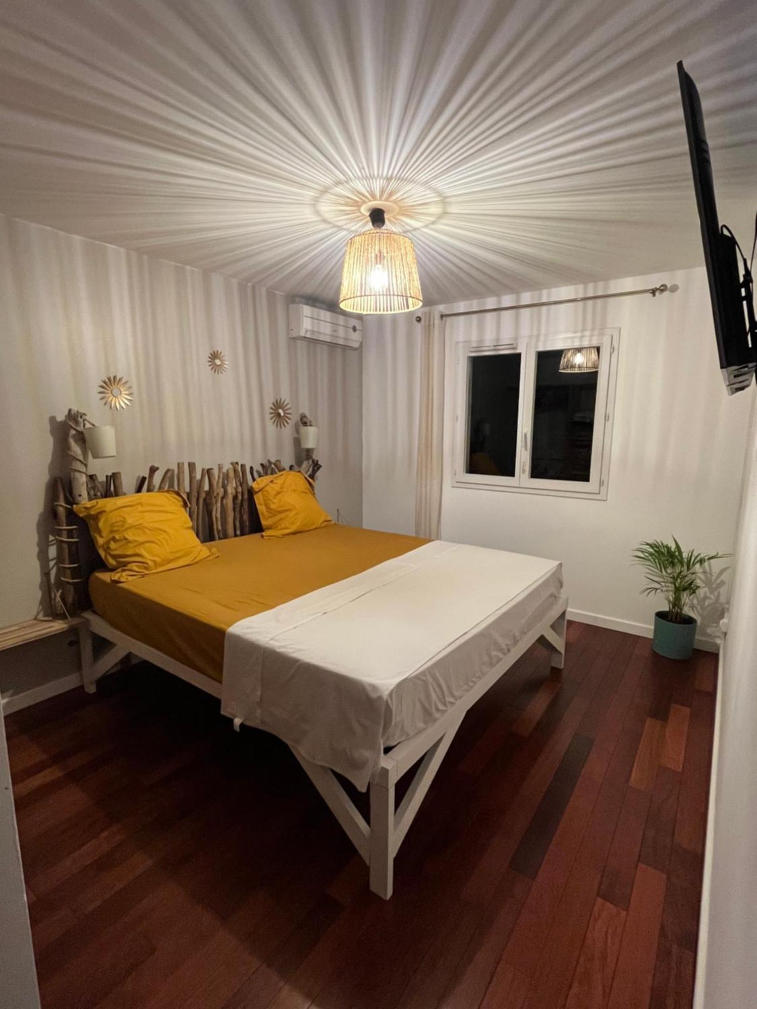 Villa Osao Panahy Le Patelin Екстериор снимка